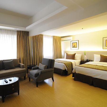 Imperial Palace Suites Quezon City Εξωτερικό φωτογραφία