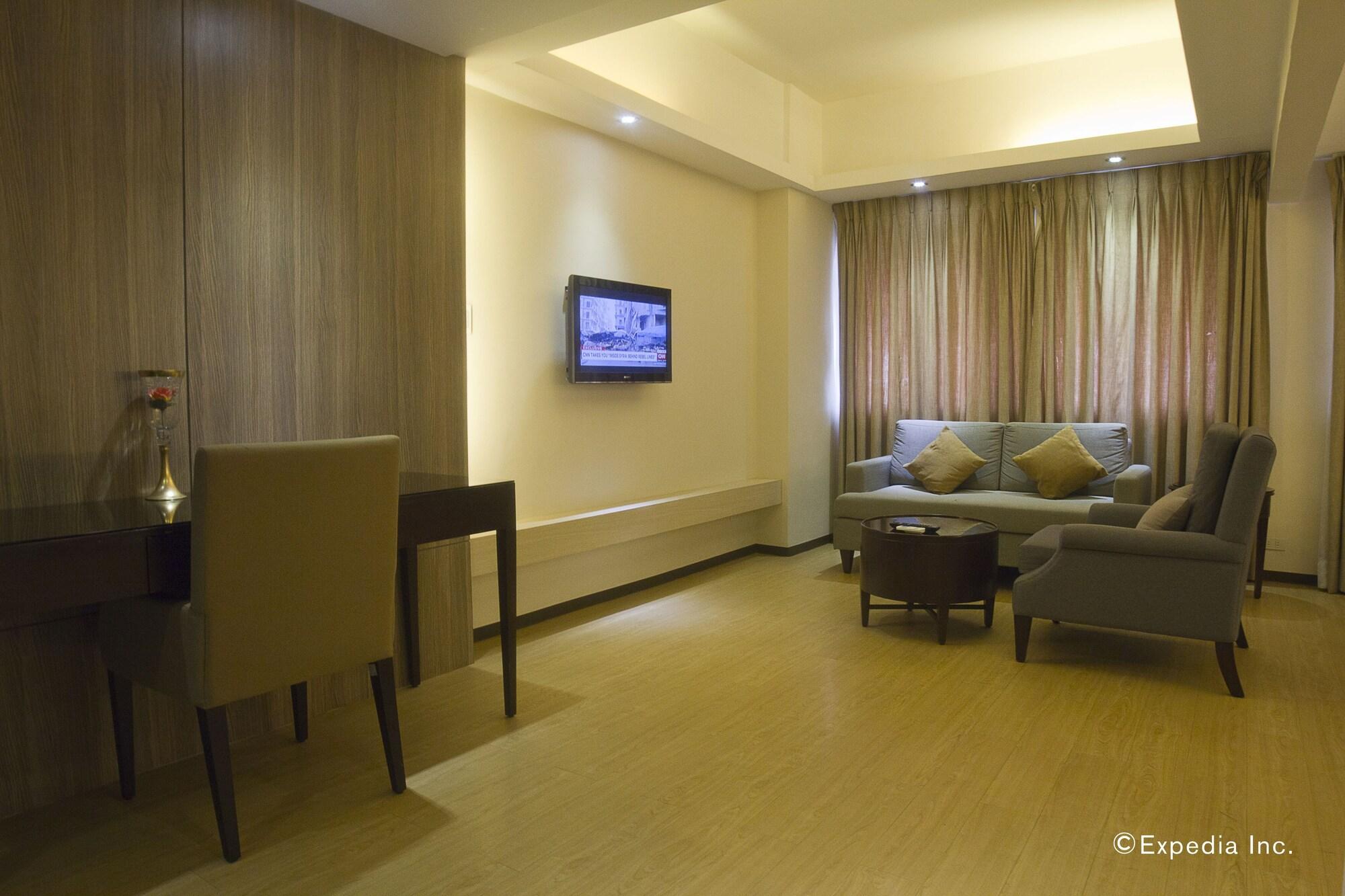 Imperial Palace Suites Quezon City Εξωτερικό φωτογραφία