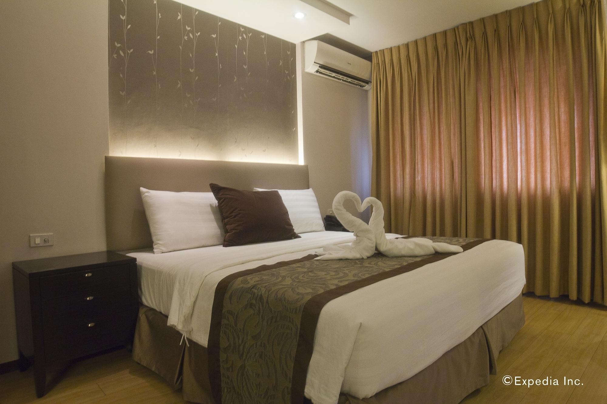 Imperial Palace Suites Quezon City Εξωτερικό φωτογραφία