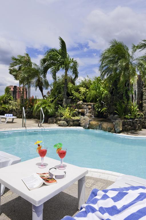 Imperial Palace Suites Quezon City Εξωτερικό φωτογραφία