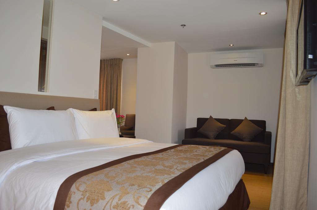 Imperial Palace Suites Quezon City Εξωτερικό φωτογραφία