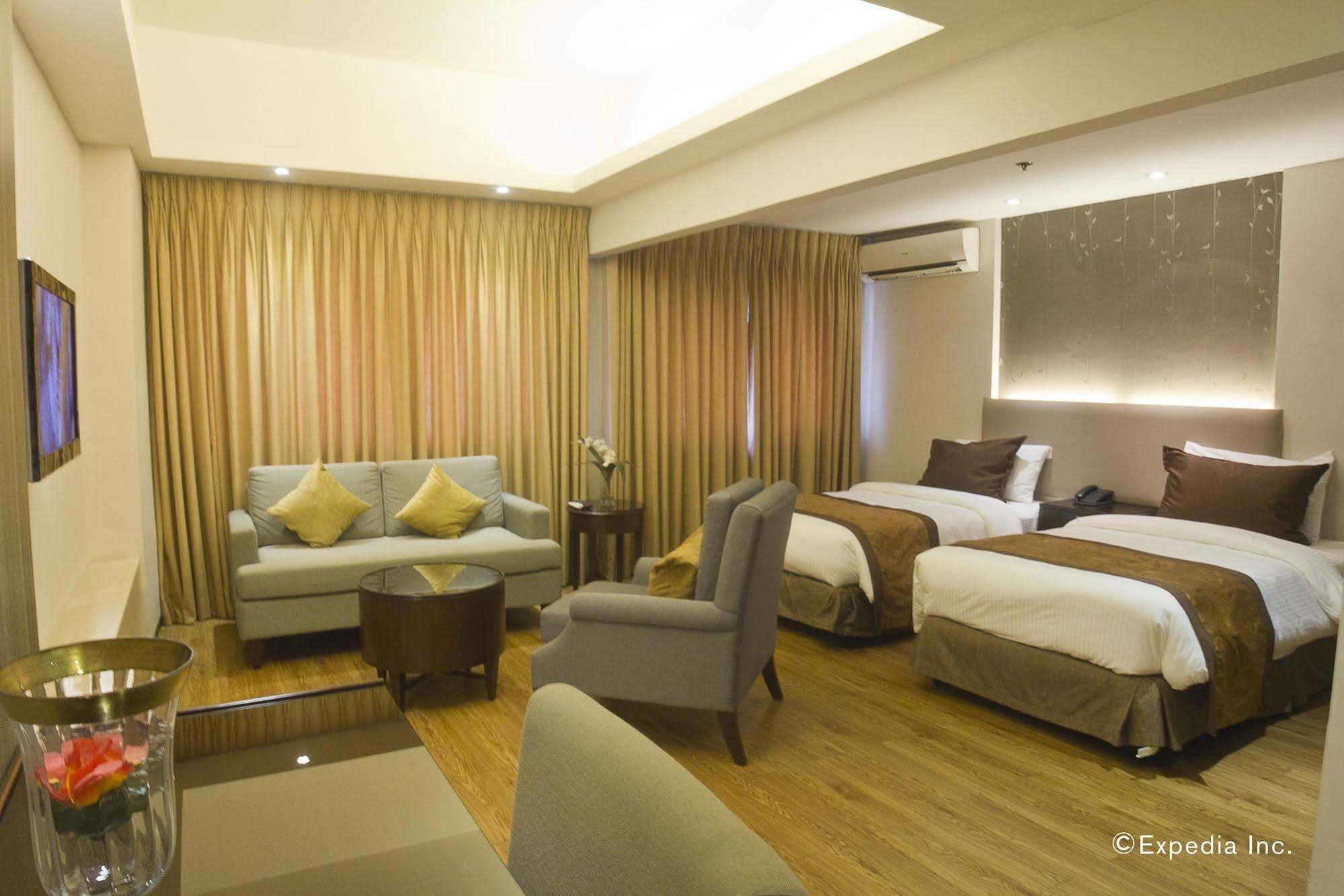 Imperial Palace Suites Quezon City Εξωτερικό φωτογραφία