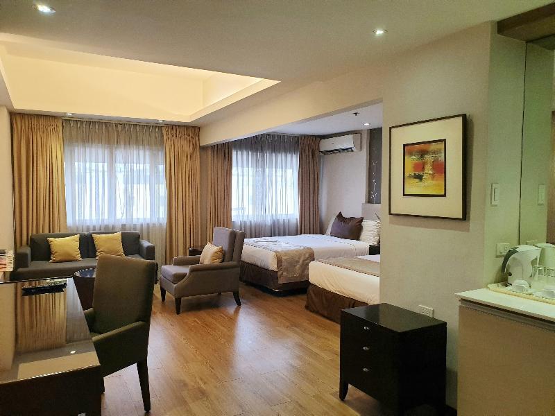 Imperial Palace Suites Quezon City Εξωτερικό φωτογραφία