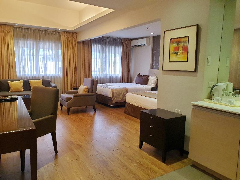 Imperial Palace Suites Quezon City Εξωτερικό φωτογραφία